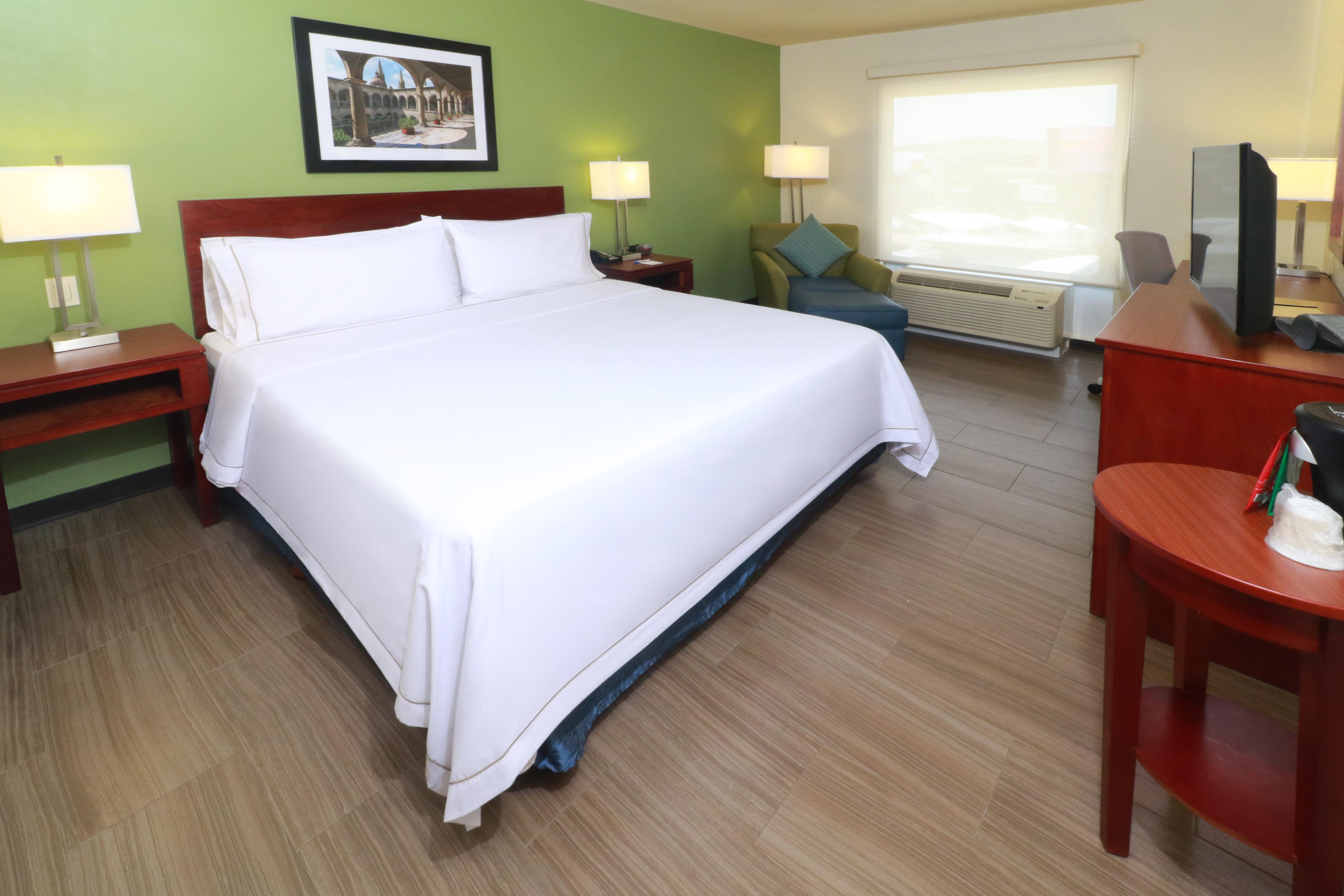 holiday inn express guadalajara aeropuerto by ihg