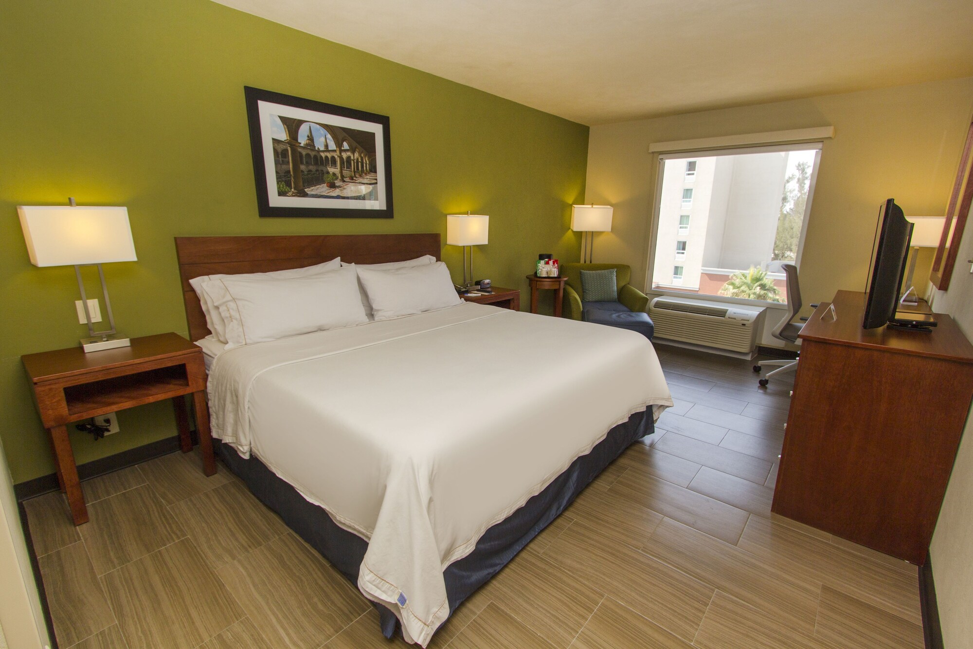 holiday inn express guadalajara aeropuerto by ihg