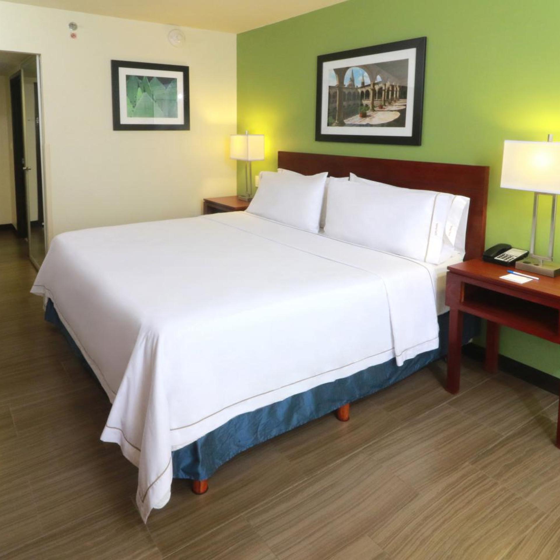 holiday inn express guadalajara aeropuerto by ihg