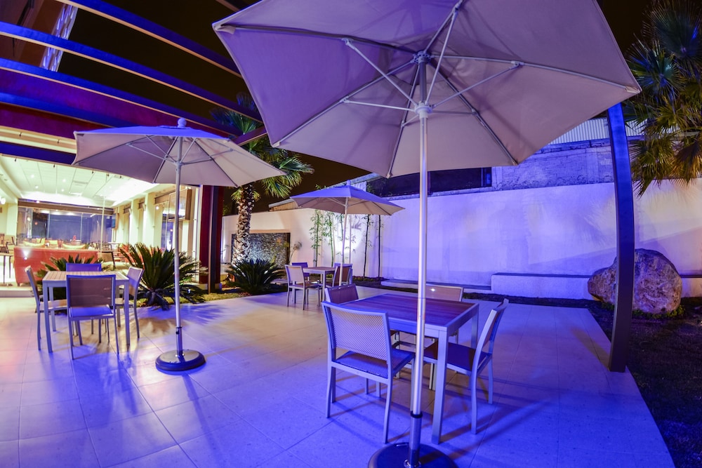 holiday inn express guadalajara aeropuerto by ihg