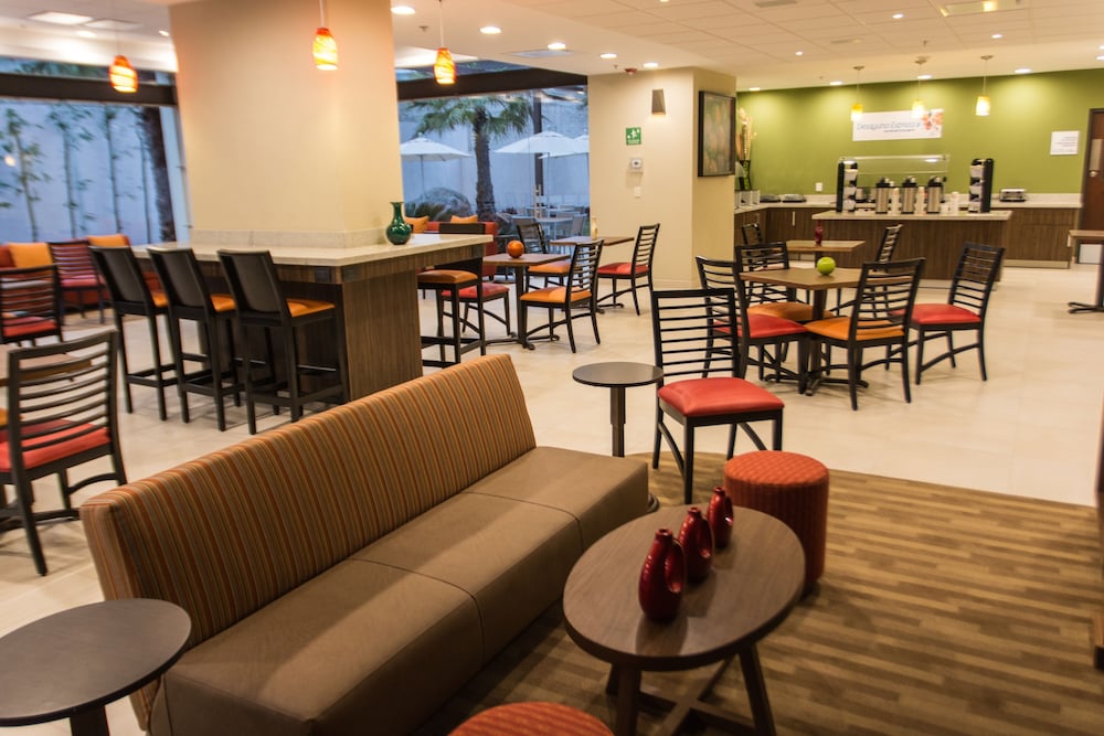 holiday inn express guadalajara aeropuerto by ihg