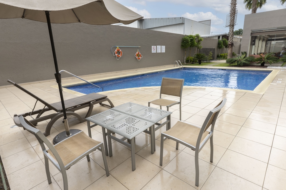 holiday inn express guadalajara aeropuerto by ihg
