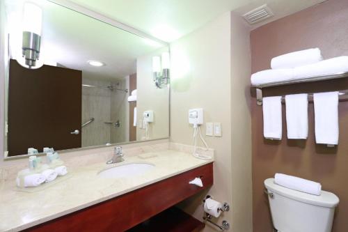 holiday inn express guadalajara aeropuerto by ihg