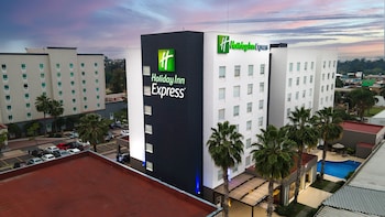 Holiday Inn Express Guadalajara Aeropuerto By Ihg,Guadalajara>>El Salto,3 star
