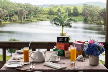 bubble lodge bois cheri