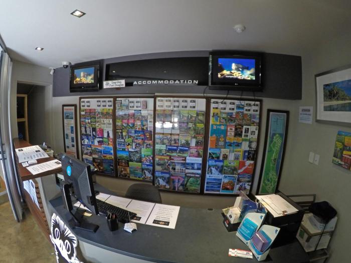 global backpackers port douglas