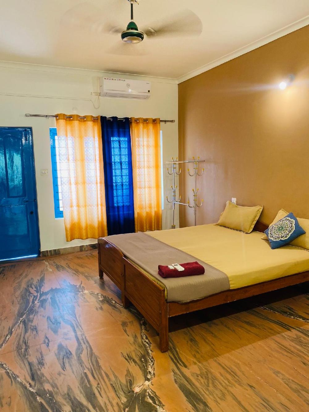 hello varkala beach resort