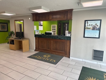 La Quinta Inn By Wyndham Omaha Southwest,Omaha>>Douglas,3 star