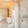 buhwi bira byron bay studio central