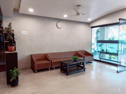 aquarius resort by oyo