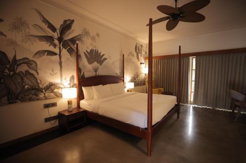 prasanthi hotel