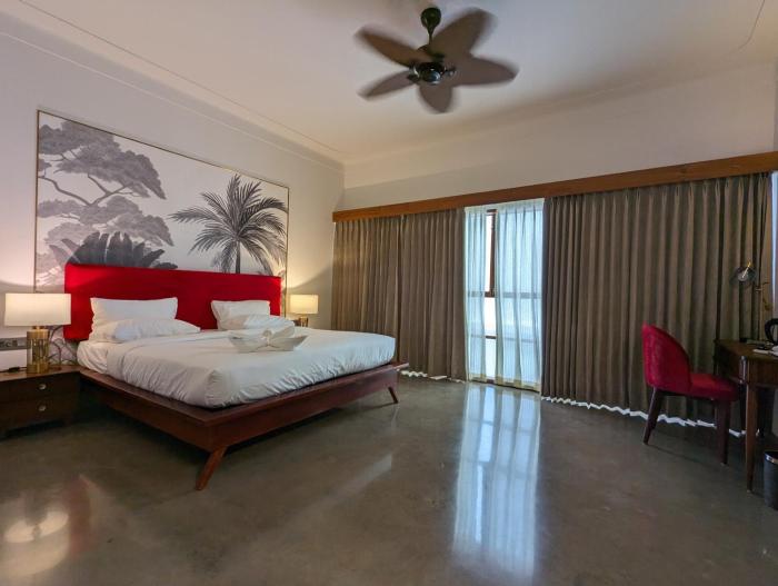 prasanthi hotel