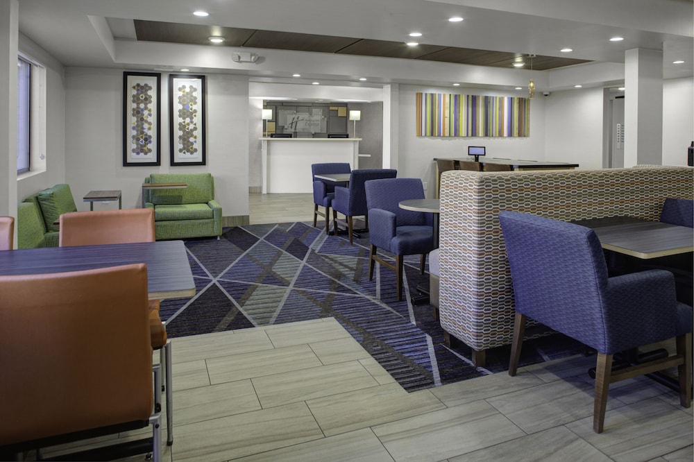 holiday inn express sedona by ihg