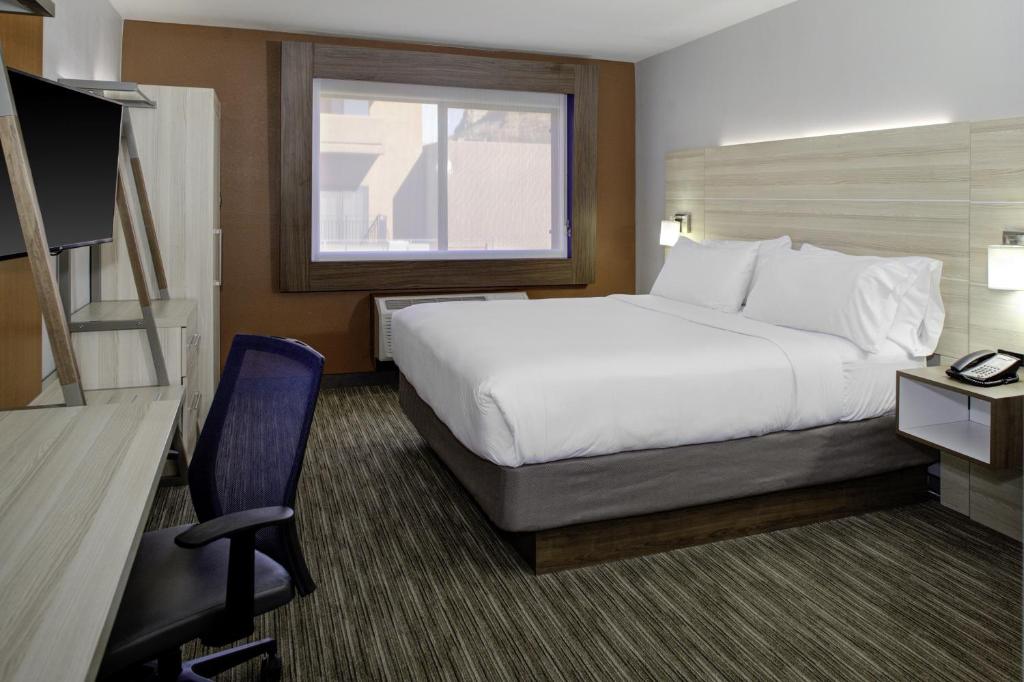 holiday inn express sedona by ihg