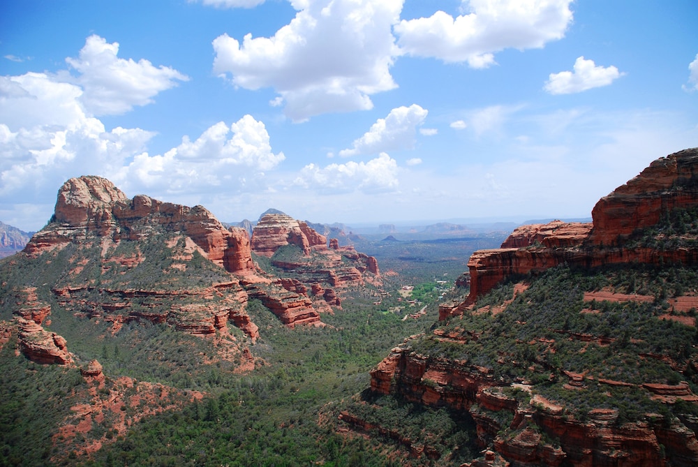 holiday inn express sedona by ihg