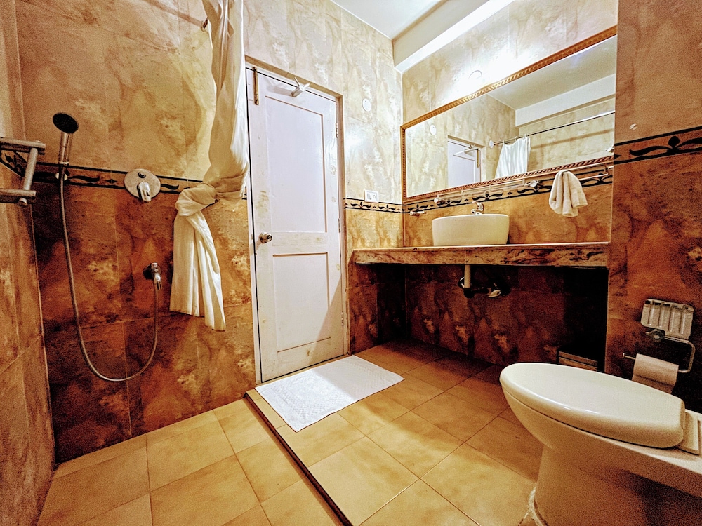 6th element cottages