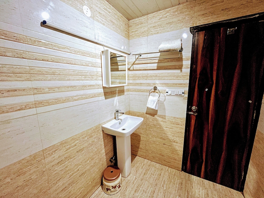 6th element cottages