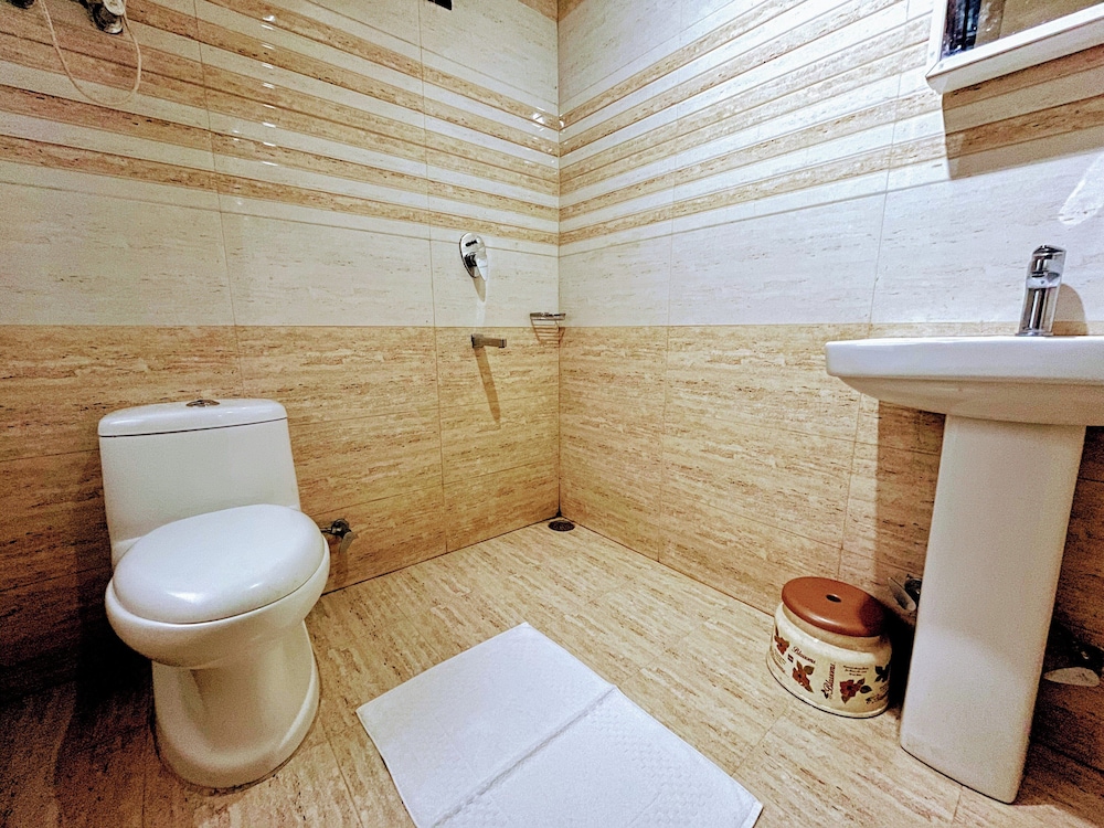 6th element cottages