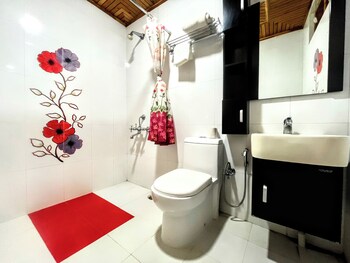 6th element cottages