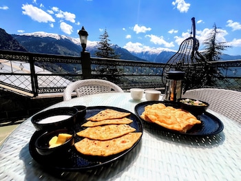 6th element cottages