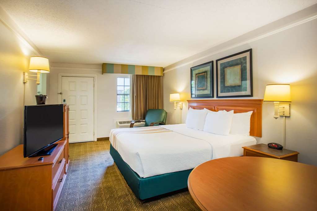 la quinta inn by wyndham tallahassee north