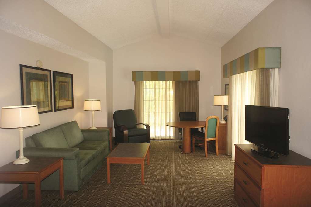 la quinta inn by wyndham tallahassee north