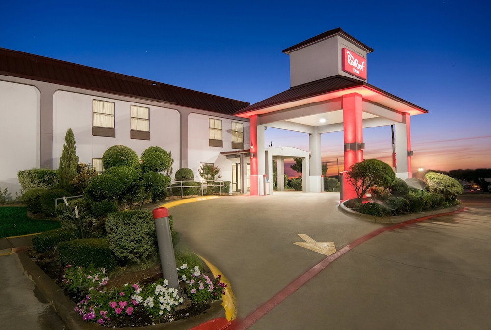 red roof inn terrell