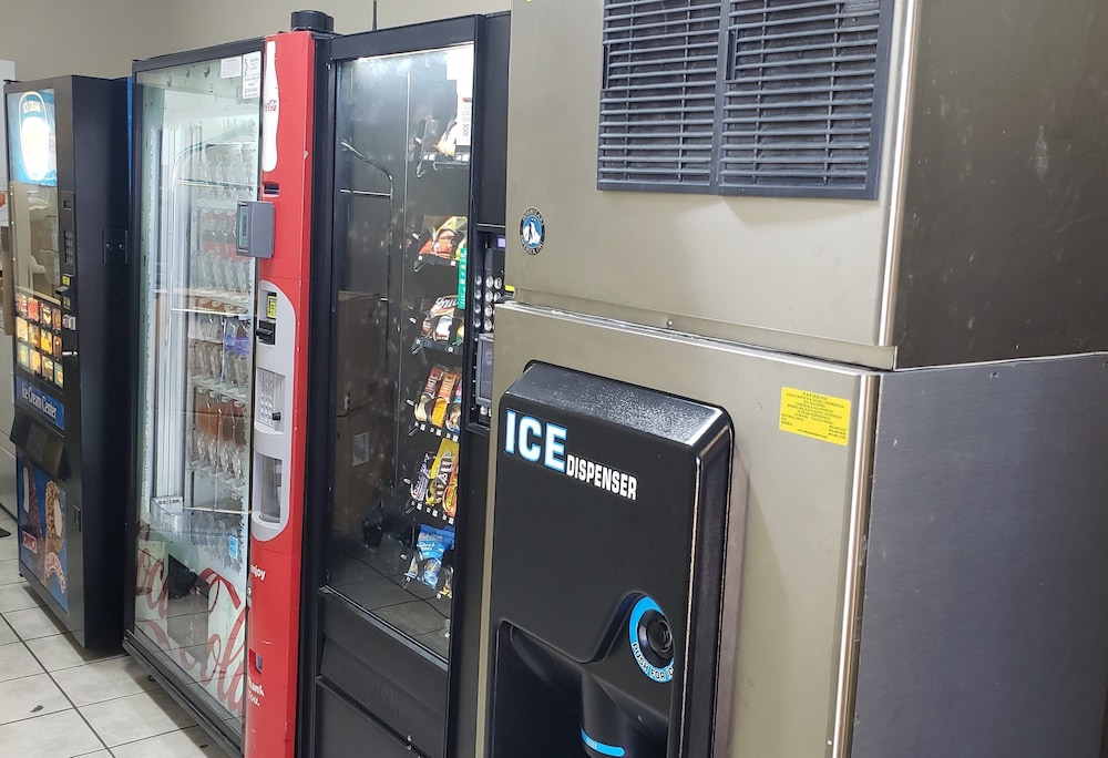 red roof inn terrell