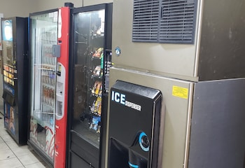 red roof inn terrell