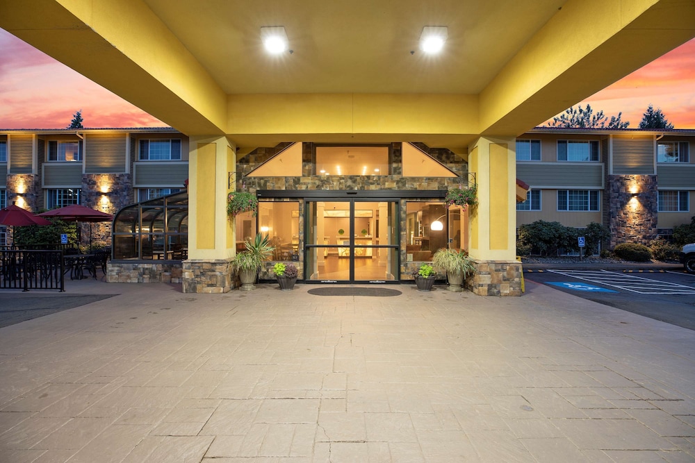 best western plus parkway inn