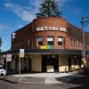 blues point hotel
