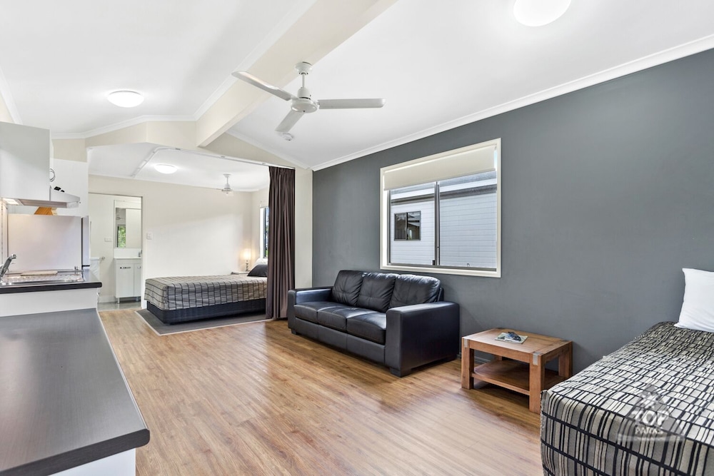 tin can bay tourist park