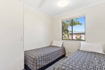 tin can bay tourist park