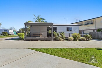 tin can bay tourist park