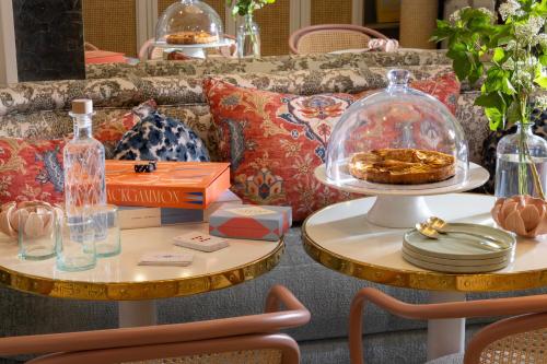 hotel le chaplain paris rive gauche