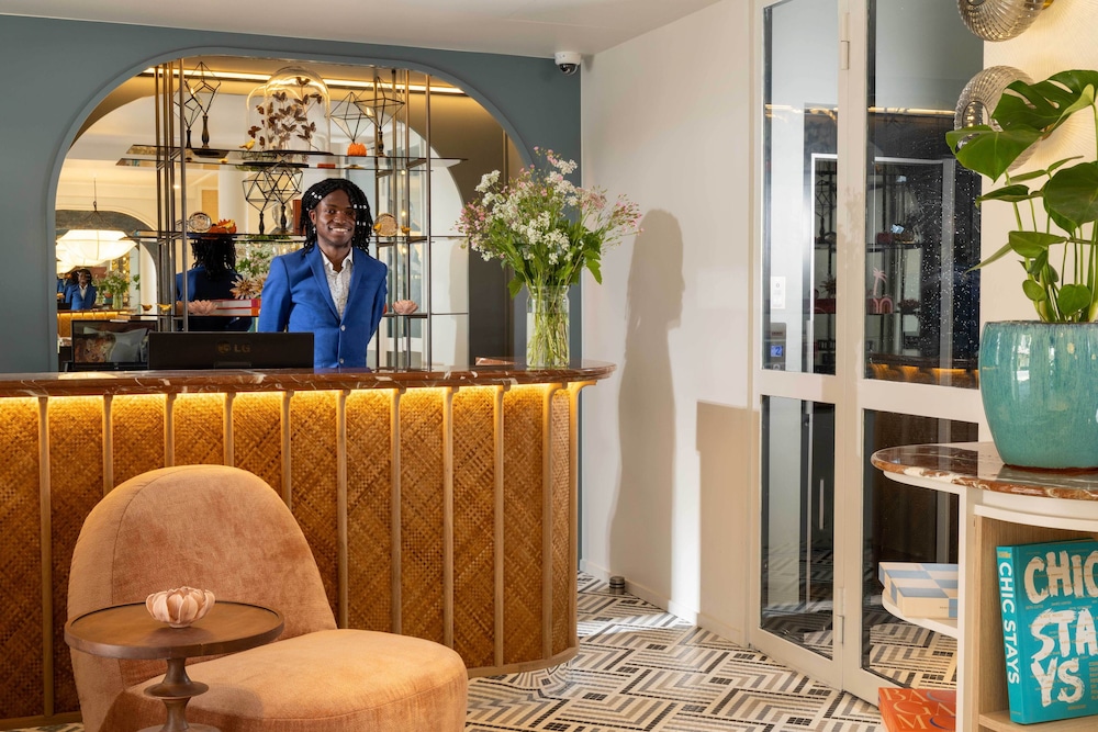 hotel le chaplain paris rive gauche