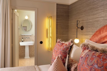 hotel le chaplain paris rive gauche