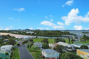 gladstone backpackers