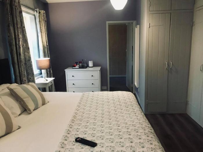 white horse farm inn