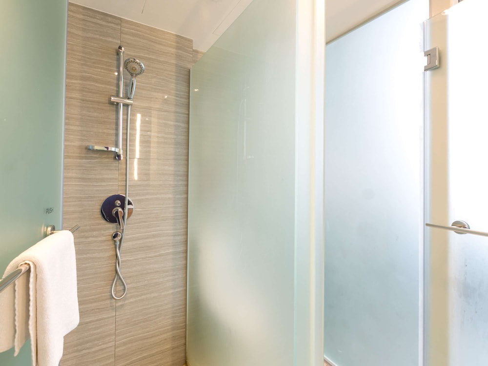 mercure singapore bugis