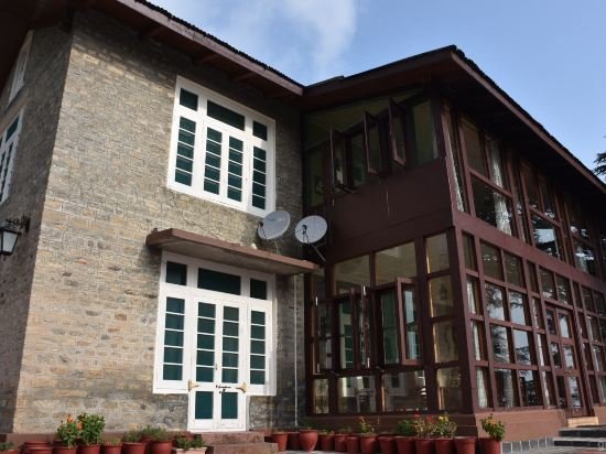 deodar manor