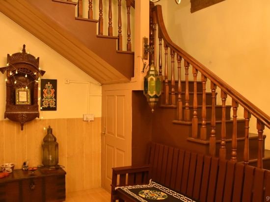 deodar manor