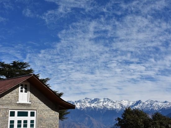 deodar manor