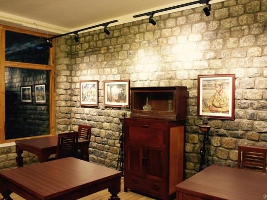 deodar manor