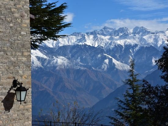 deodar manor