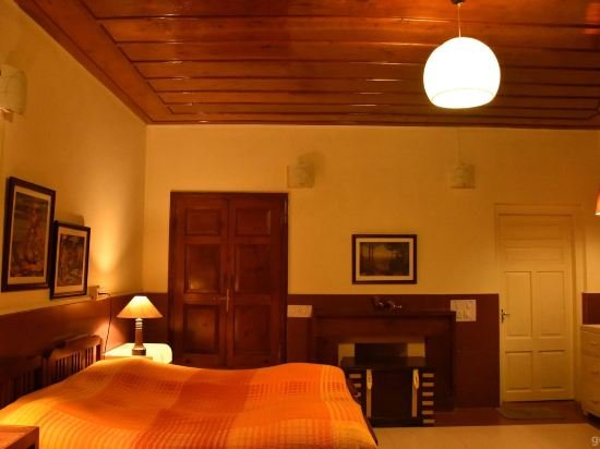 deodar manor