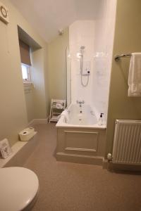 Inglestone House,Melrose>>Kelso,4 star