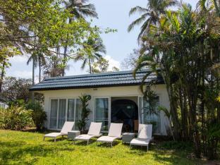 Leopard Beach Resort & Spa,Near Diani - Chale Marine National Park And Reserve,5 star