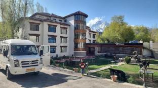 the highland mountain resort and spa