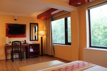 the highland mountain resort and spa